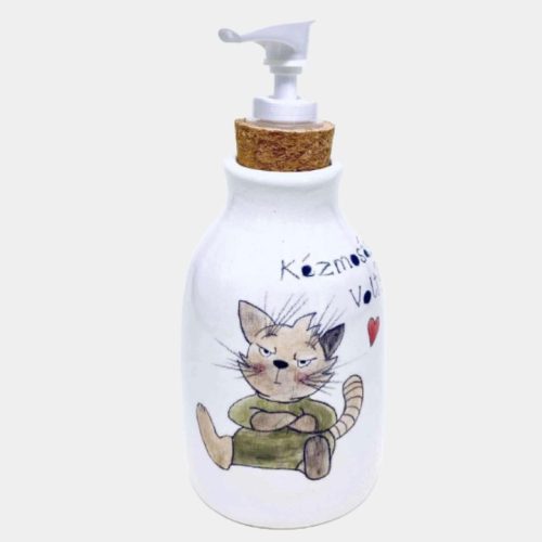 Cicás szappanadagoló - kézmosás volt?