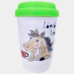 Lovas fületlen bögre szilikon tetővel - lóerő indul!